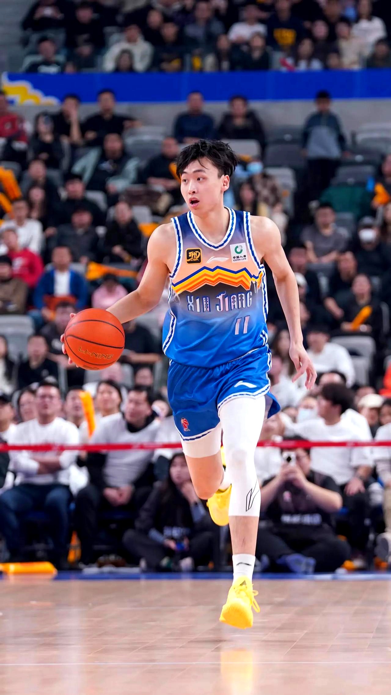 阿贾克斯迎CBA常规赛关键赛,集结日状态回暖,引发热议,训练强度明显提升的简单介绍 阿贾克斯迎CBA常规赛关键赛,集结日状态回暖,引发热议,训练强度明显提升的简单介绍