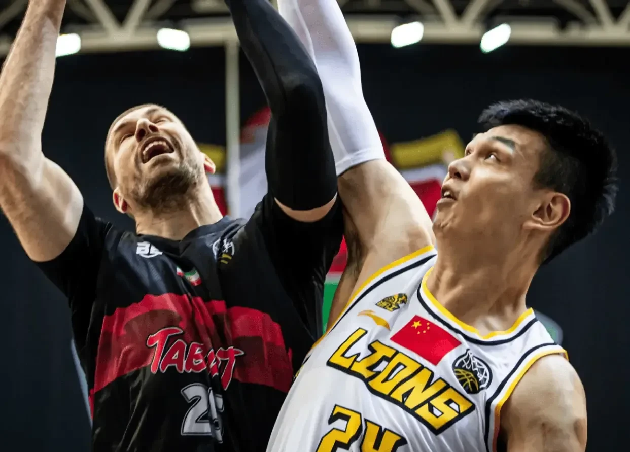 九游官网-里程碑夜犹他爵士豪取连胜，CBA常规赛转会期刷纪录，管理层满意，年轻球员得到机会的简单介绍